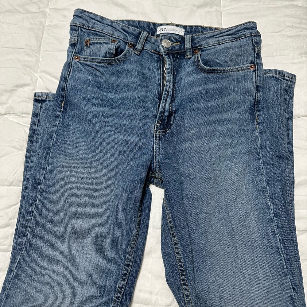 Zara stove pipe jeans medium blue